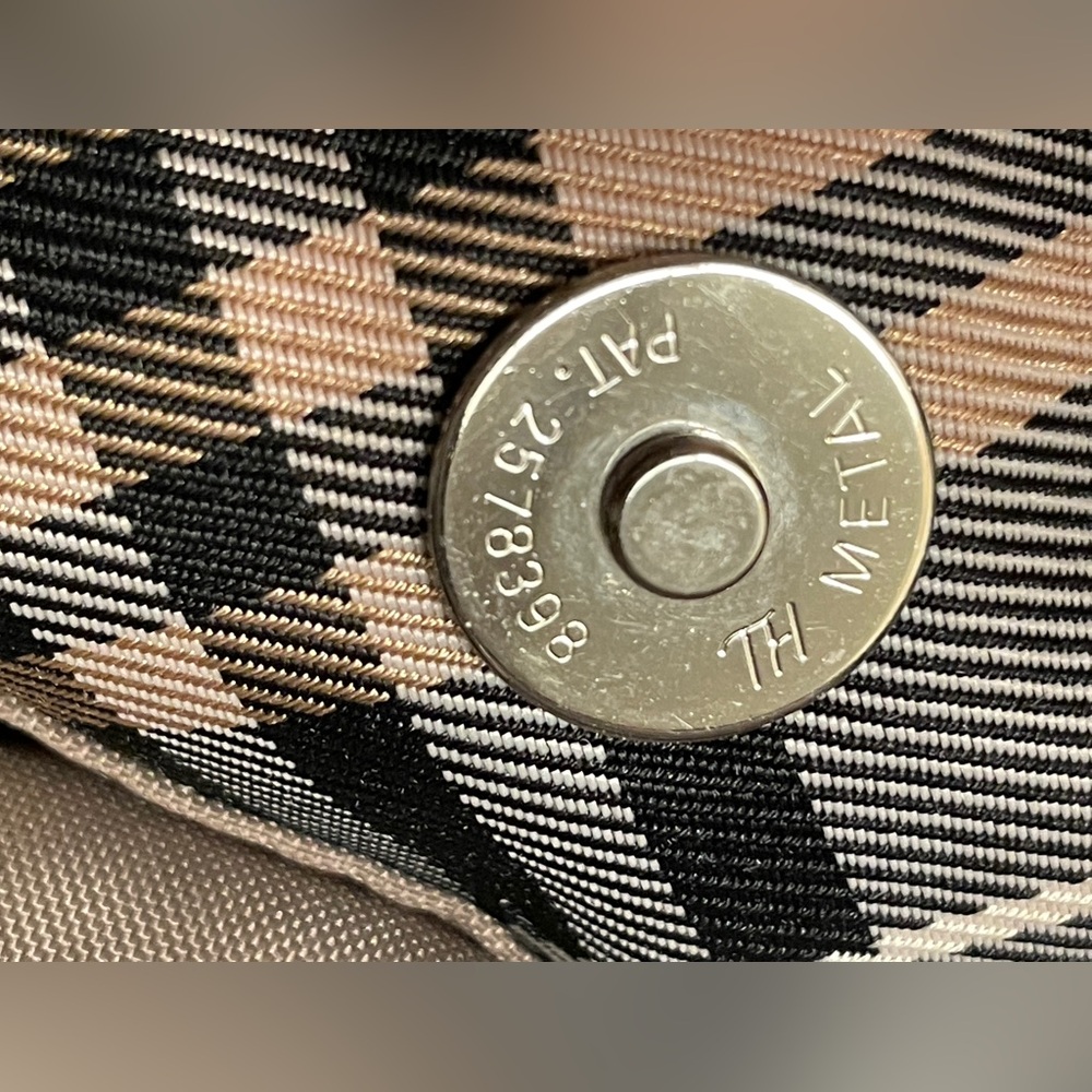 Burberry handbag - Picture 13 of 14